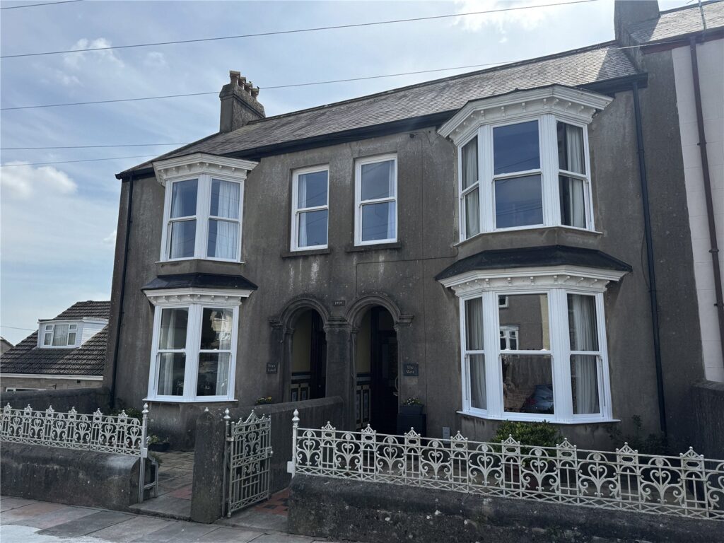 Cross Park, Pennar, Pembroke Dock, Pembrokeshire, SA72 6SN