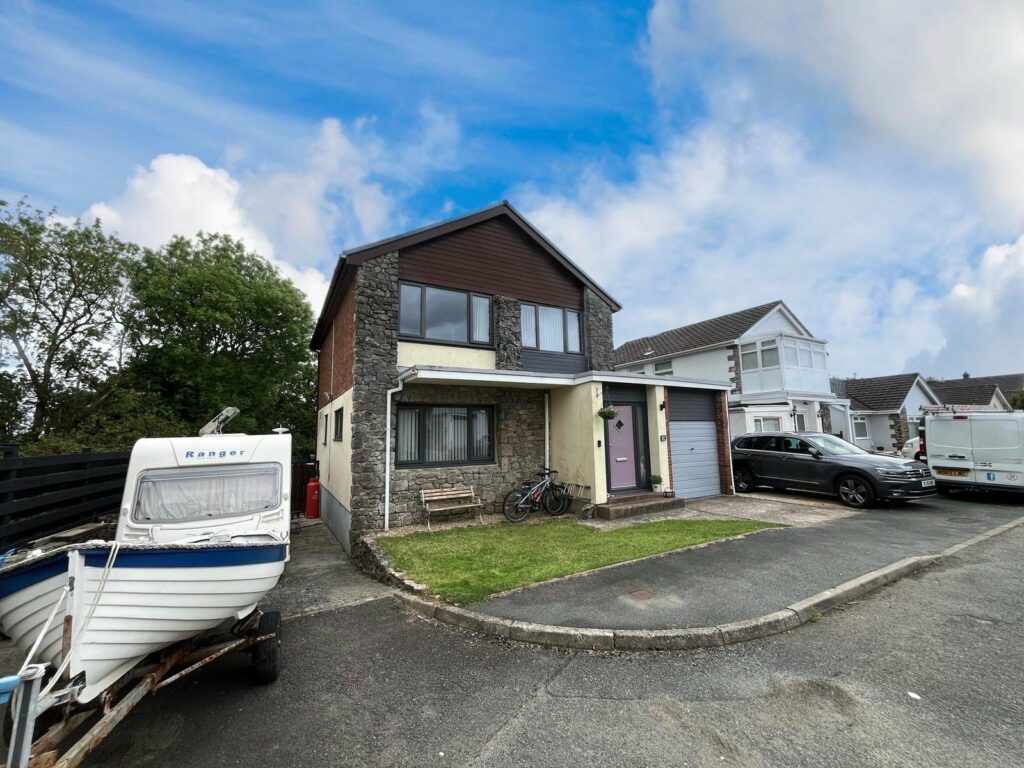 Gail Rise, Llangwm, Haverfordwest, Pembrokeshire, SA62 4HW