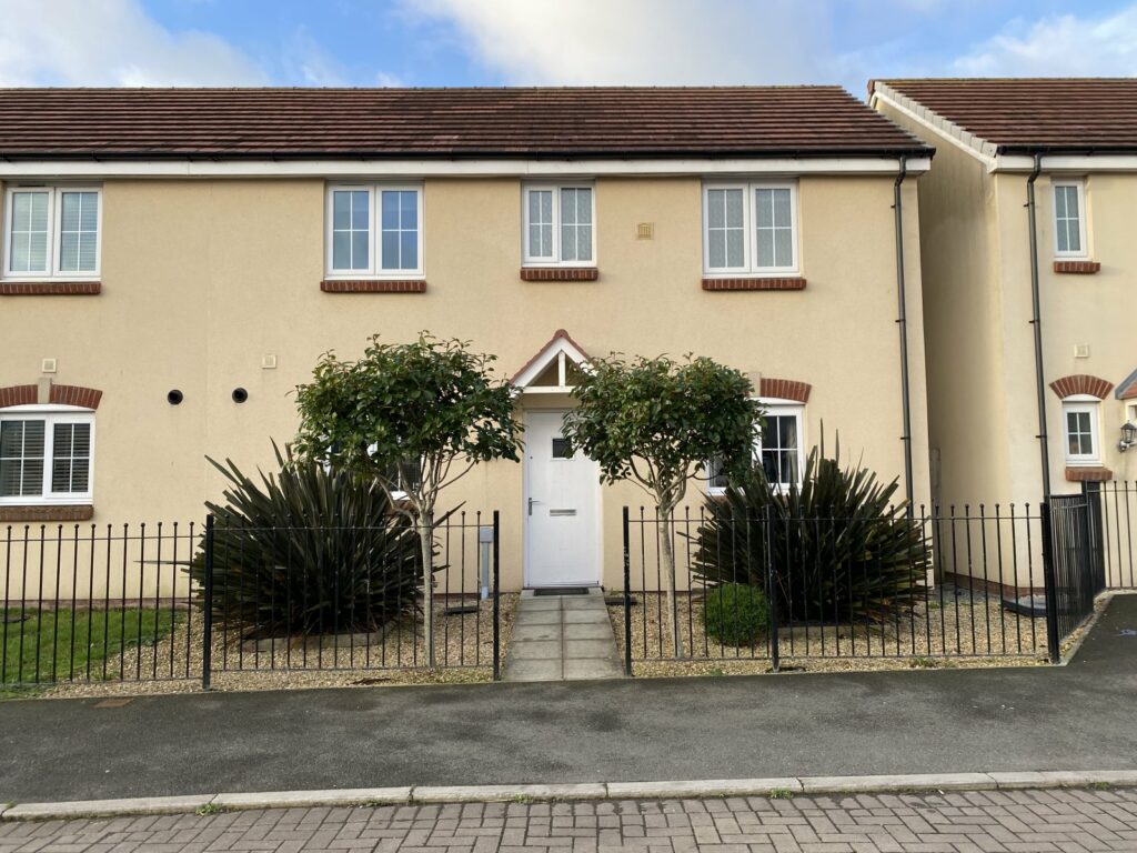 Sunningdale Drive, Hubberston, Milford Haven, Pembrokeshire, SA73 3SB