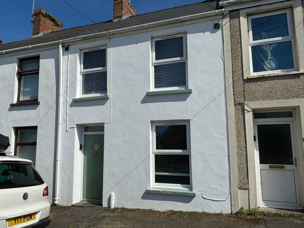 George Street, Milford Haven, Pembrokeshire, SA73 2AY