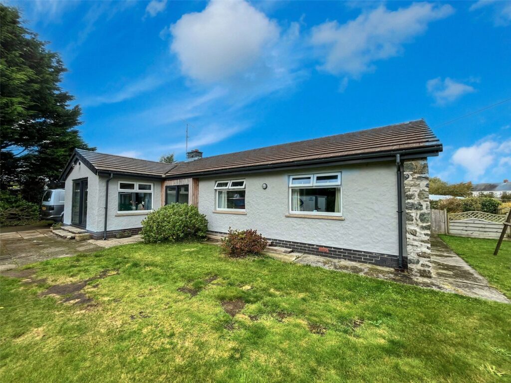 Burton, Milford Haven, Pembrokeshire, SA73 1NT