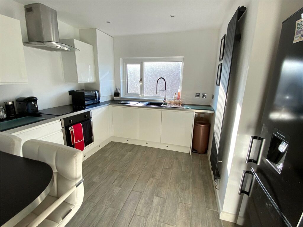 Waterloo Square, Hakin, Milford Haven, Pembrokeshire, SA73 3BS