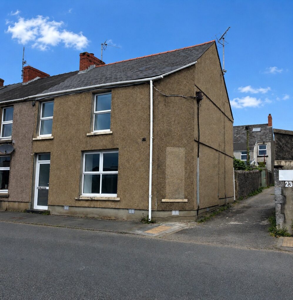 Robert Street, Milford Haven, Pembrokeshire, SA73 2HR