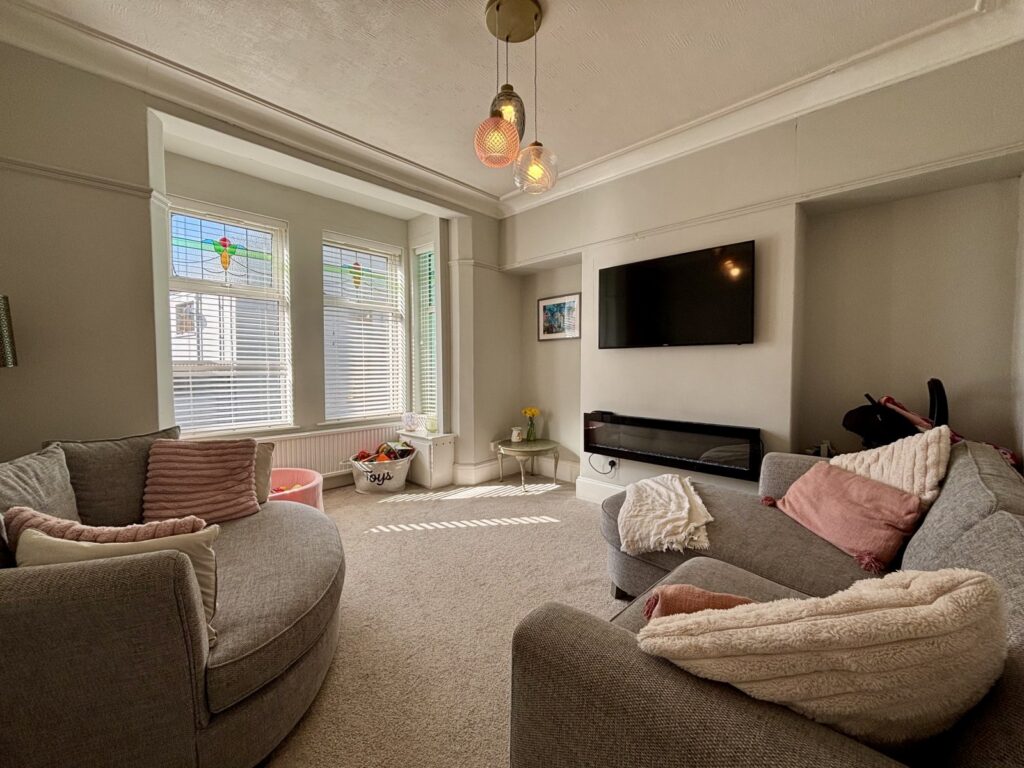 Nantucket Avenue, Milford Haven, Pembrokeshire, SA73 2BE