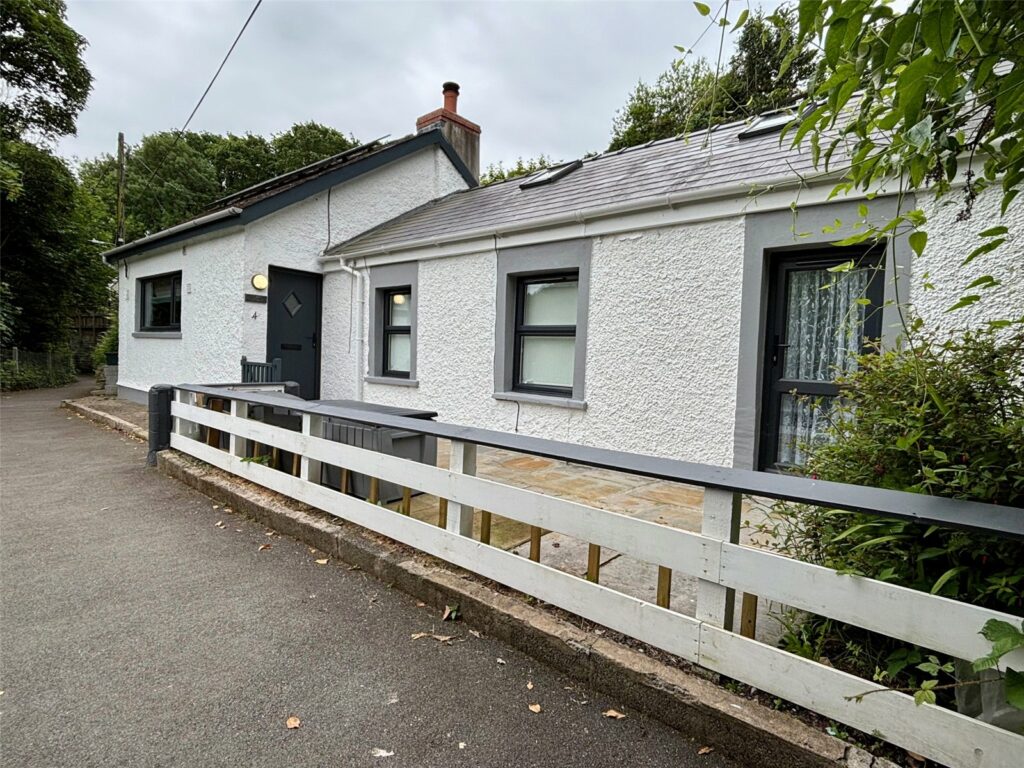 Havens Head, Milford Haven, SA73 3QH