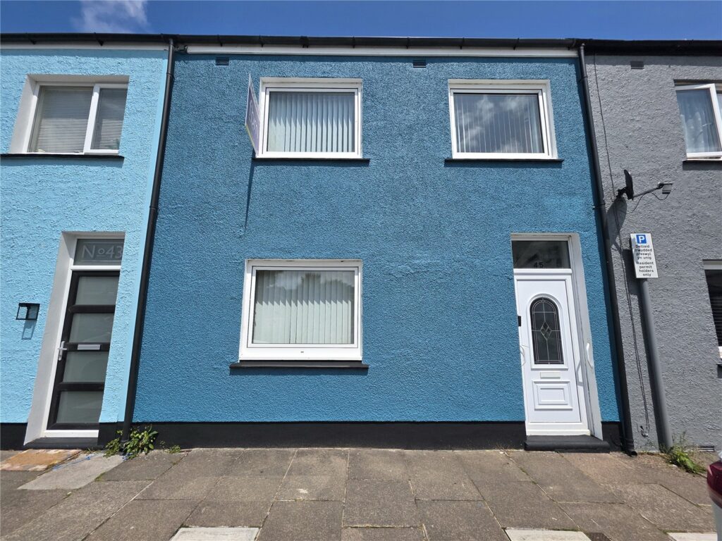 Dimond Street East, Pembroke Dock, Pembrokeshire, SA72 6HA