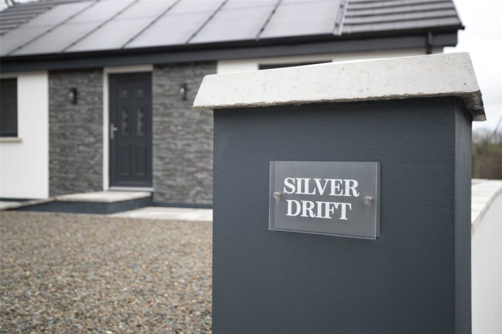 Beach Hill, Milford Haven, Pembrokeshire, SA73 2QN