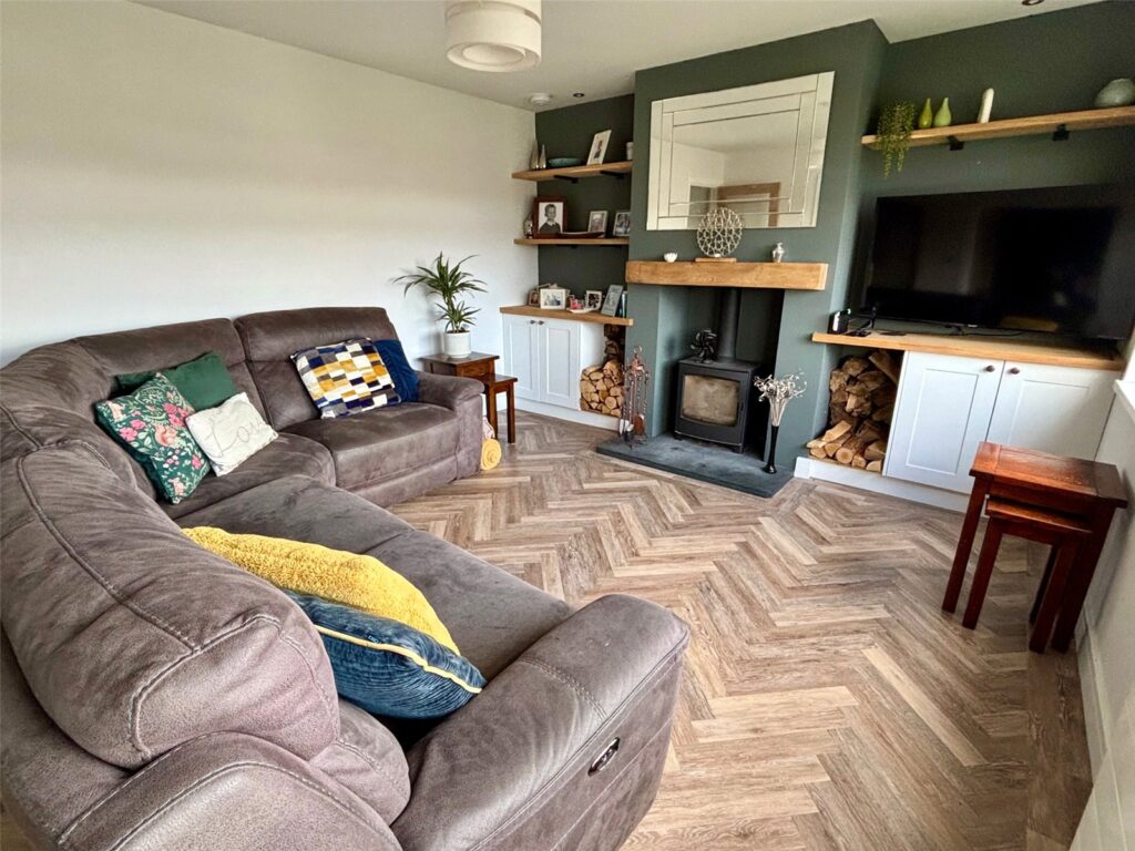 Skomer Drive, Milford Haven, Pembrokeshire, SA73 2RF