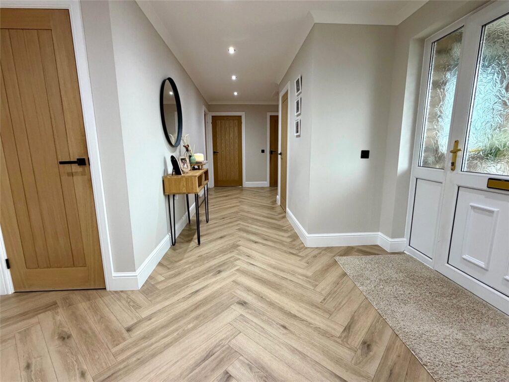 Skomer Drive, Milford Haven, Pembrokeshire, SA73 2RF