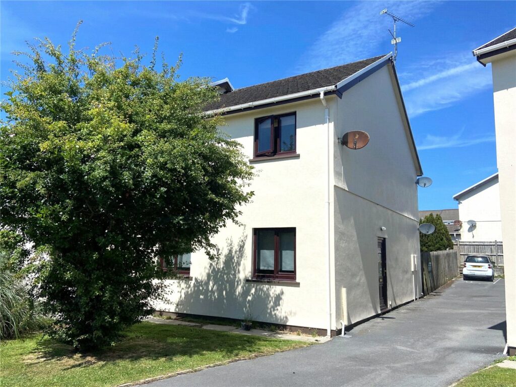 Park Avenue, Kilgetty, Pembrokeshire, SA68 0UB