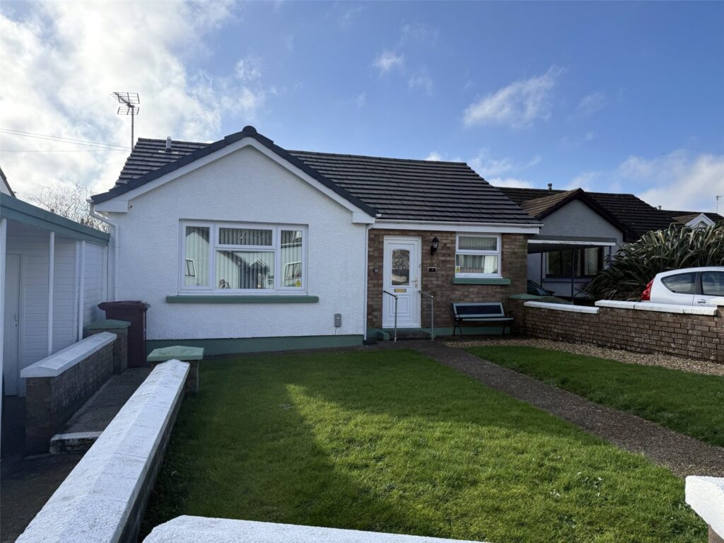 Sports Way, Neyland, Milford Haven, Pembrokeshire, SA73 1SY