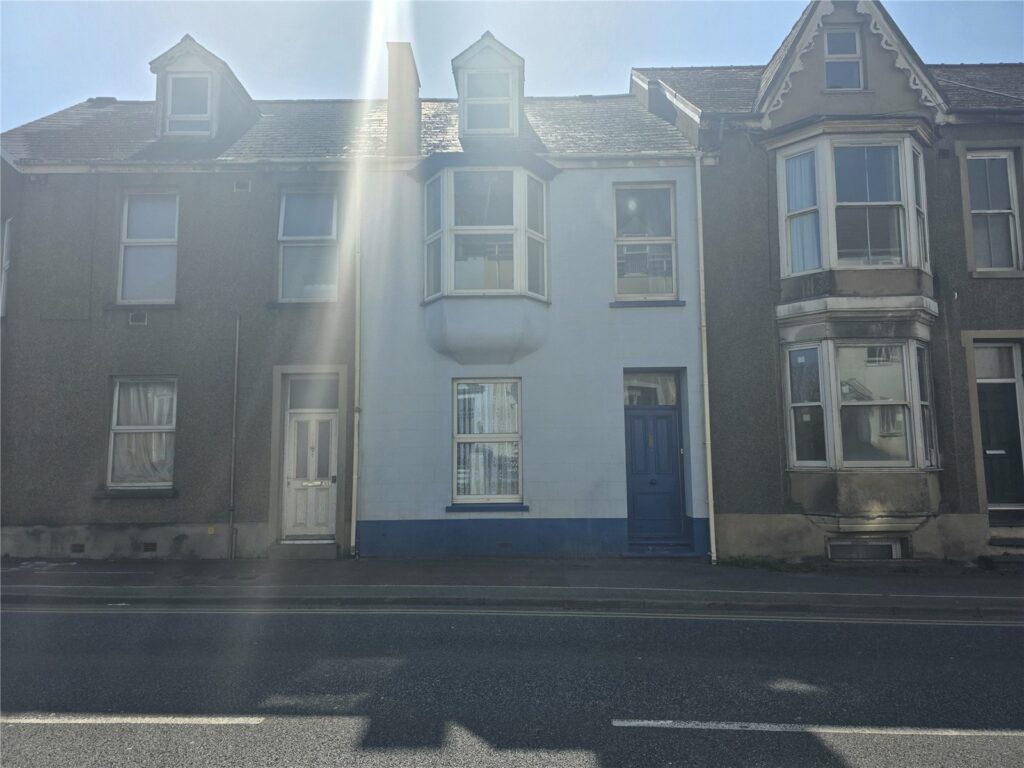 London Road, Pembroke Dock, Pembrokeshire, SA72 6DS