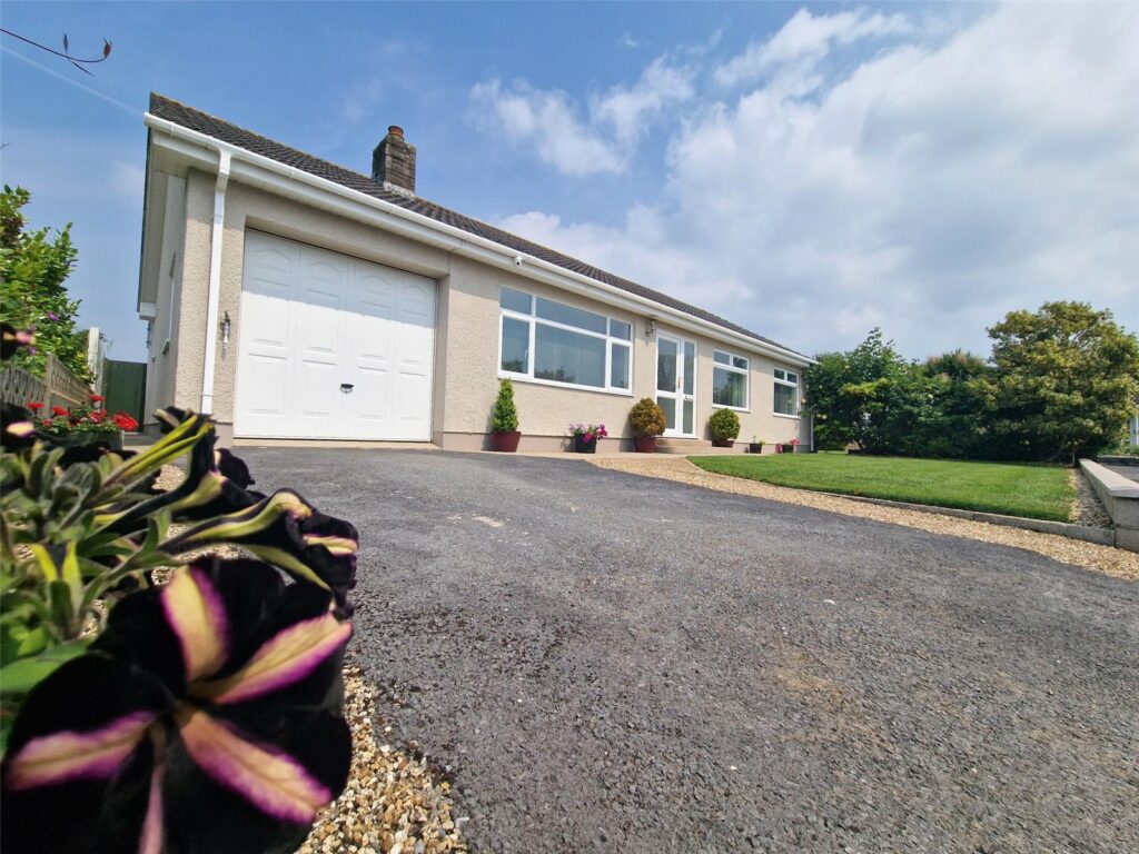 Cleggars Park, Lamphey, Pembroke, Pembrokeshire, SA71 5NP