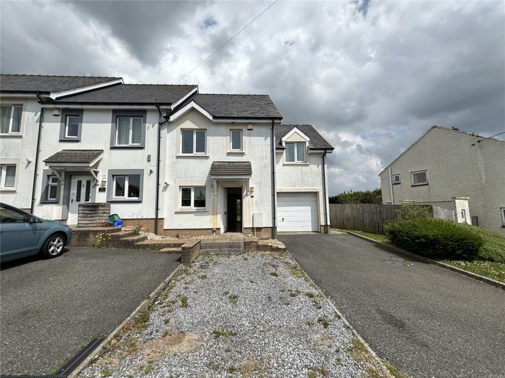 Delapoer Drive, Haverfordwest, Pembrokeshire, SA61 1HX