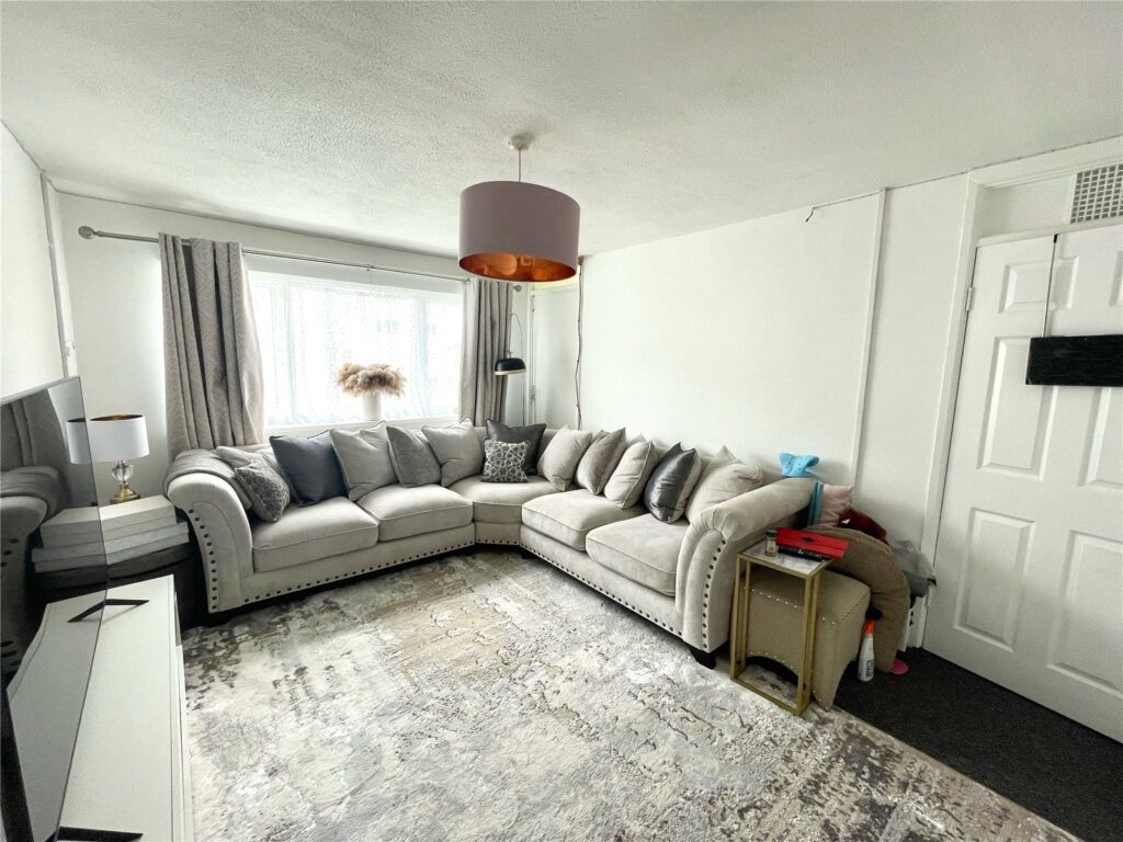 Peregrine Close, Haverfordwest, Pembrokeshire, SA61 2TG