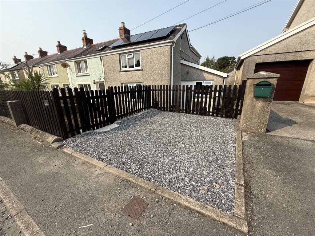 Broadmoor, Kilgetty, Pembrokeshire, SA68 0RJ