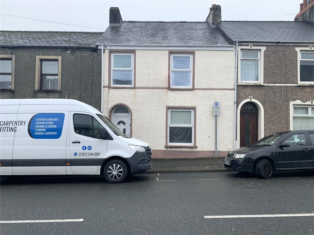 Laws Street, Pembroke Dock, Pembrokeshire, SA72 6DJ