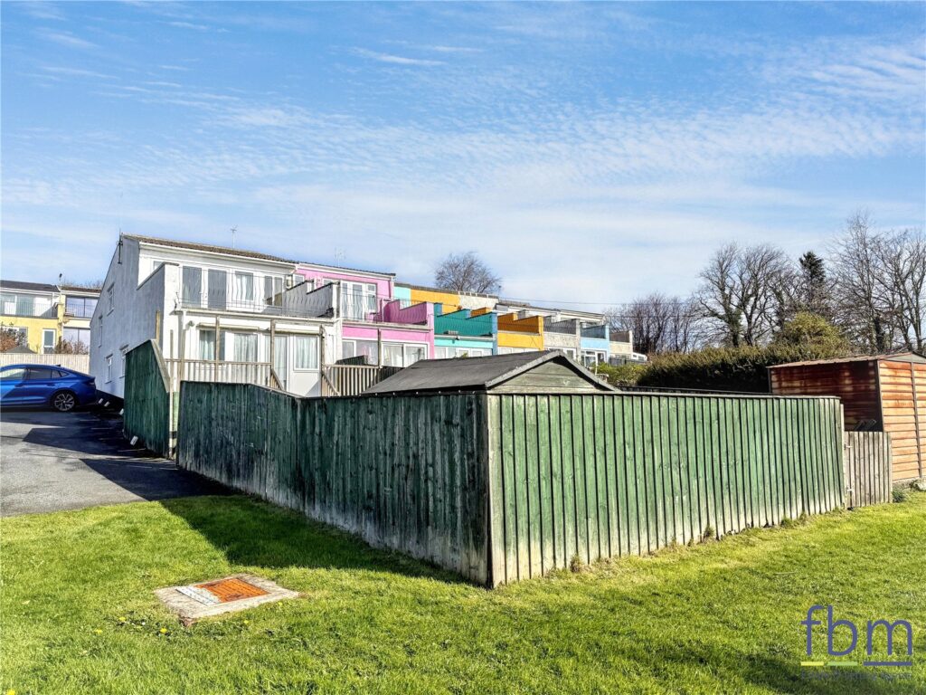 Llanteg Park, Llanteg, Narberth, Pembrokeshire, SA67 8PZ