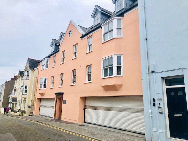 Warren Street, Tenby, Pembrokeshire, SA70 7JT