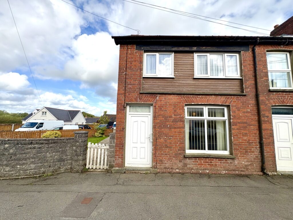 Llandissilio, Clynderwen, Pembrokeshire, SA66 7TE