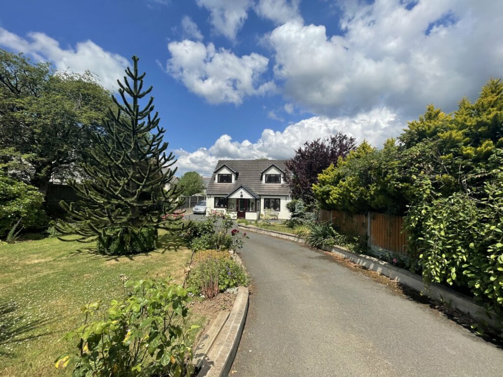 Sageston, Tenby, Pembrokeshire, SA70 8SQ