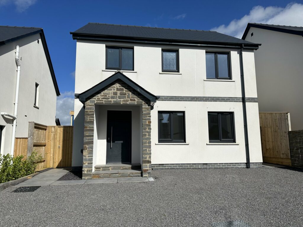 Sageston Fields, Sageston, Tenby, Pembrokeshire, SA70 8TQ