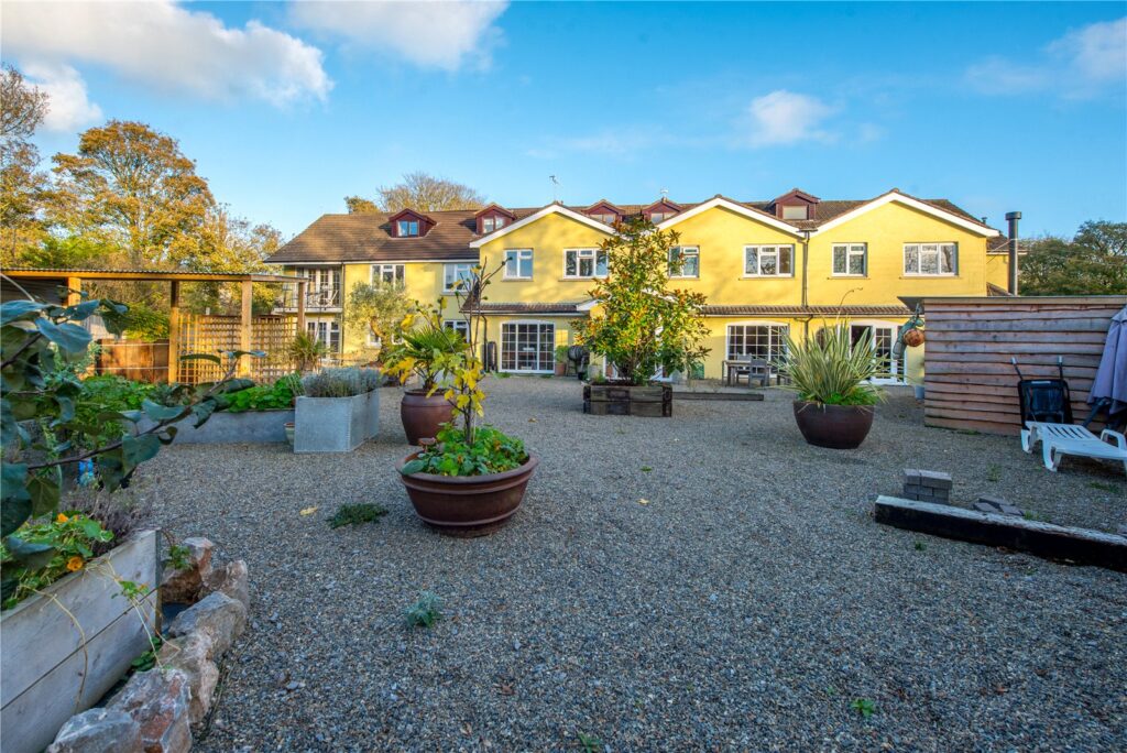 St. Florence, Tenby, Pembrokeshire, SA70 8NB