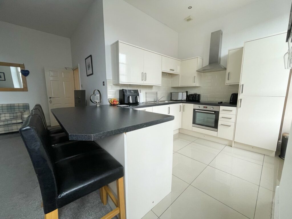 High Street, Tenby, Pembrokeshire, SA70 7AA