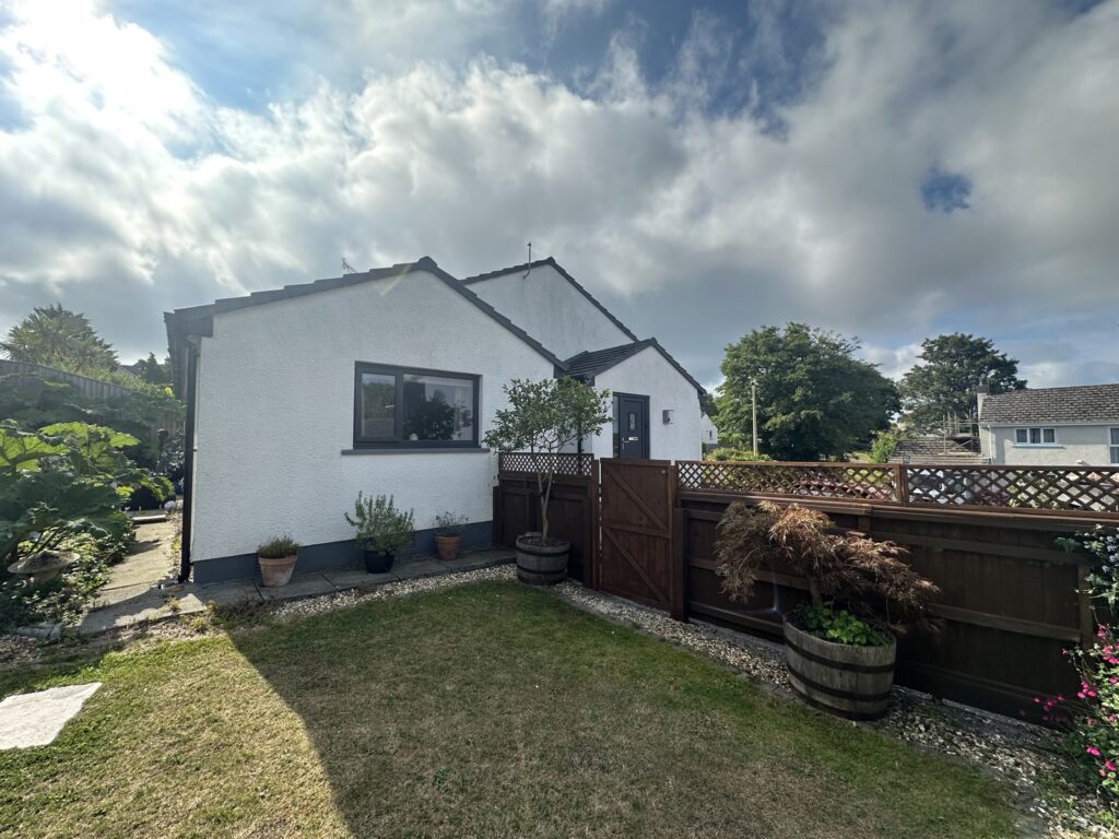 Lamack Vale, Tenby, Pembrokeshire, SA70 8DN
