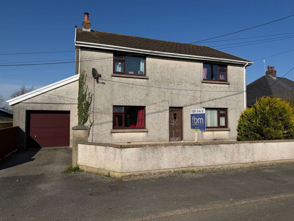 Broadmoor, Kilgetty, Pembrokeshire, SA68 0RN