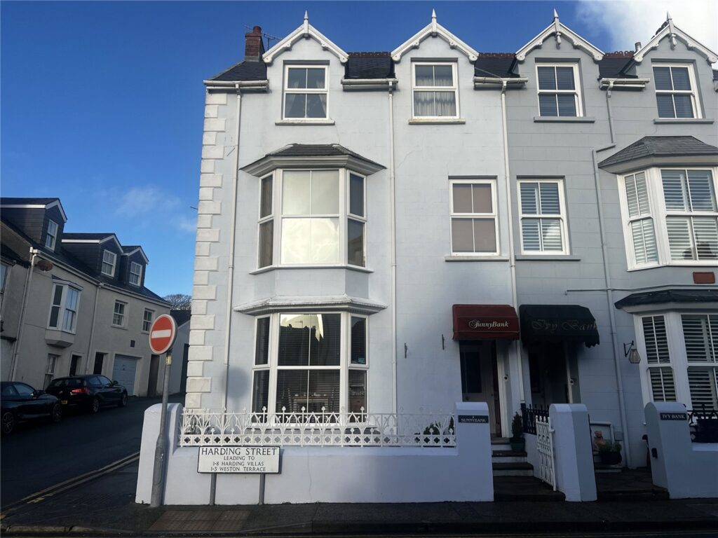 Harding Street, Tenby, Pembrokeshire, SA70 7LL